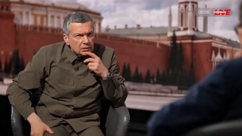 Соловьёв