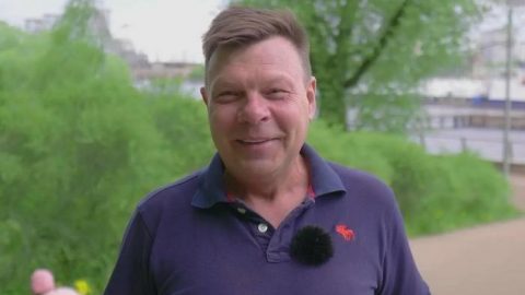В кольце друзей